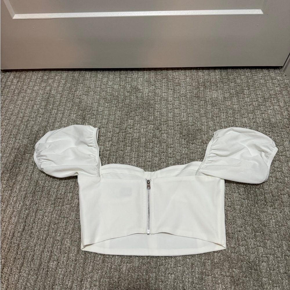 Tigermist: Crop Top Puff Sleeves - image 3